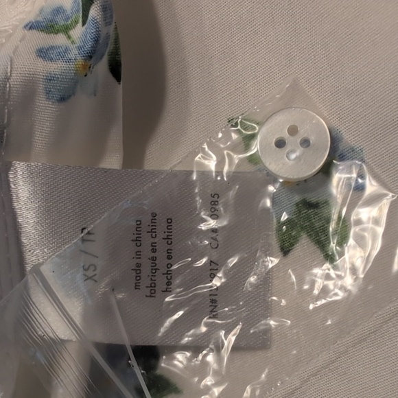 WeWoreWhat Ruffle Collar Button-Up Top Watercolor Ditsy Sz XS NWT - Picture 11 of 11